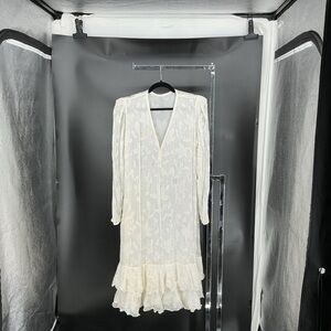 Chic Cream Long Sleeve Lace Dress